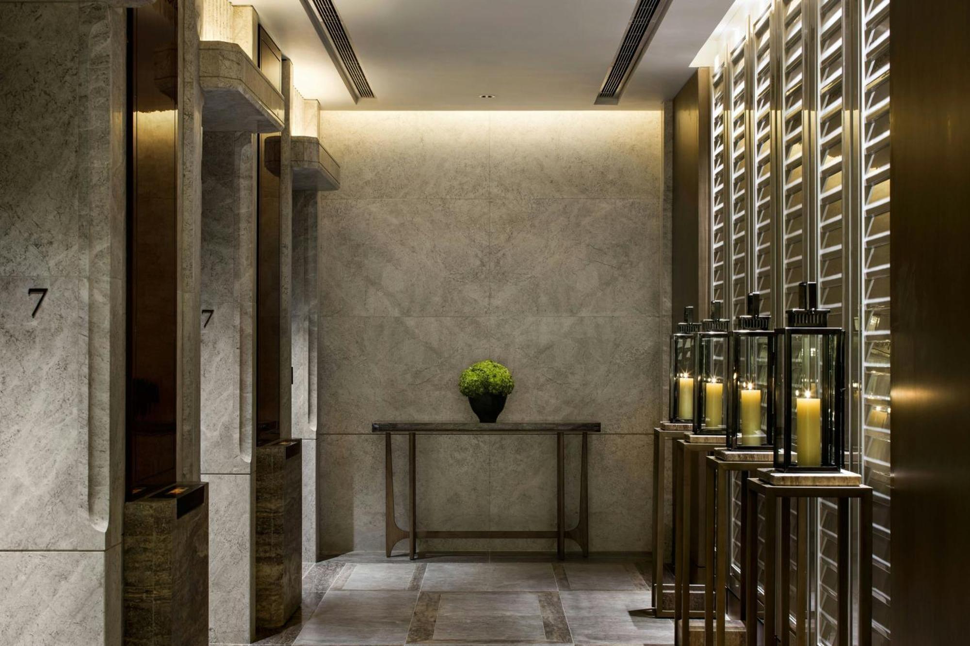 The St. Regis Hong Kong Hotel Exterior photo