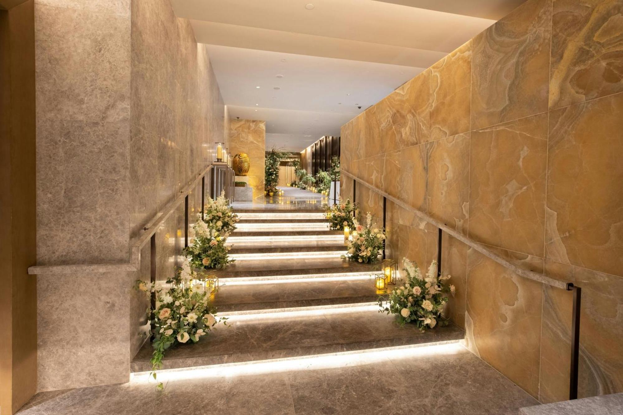The St. Regis Hong Kong Hotel Exterior photo