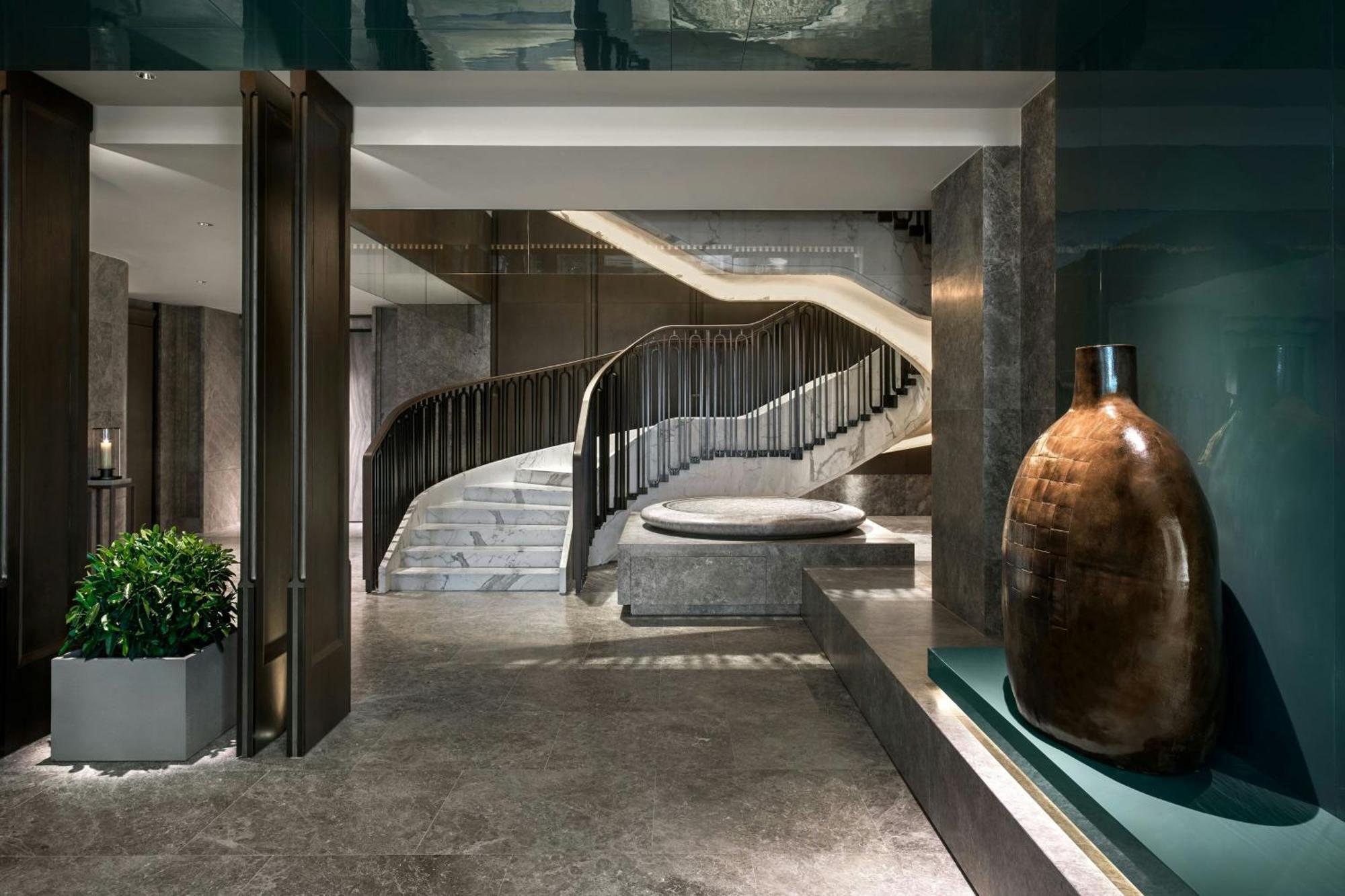 The St. Regis Hong Kong Hotel Exterior photo